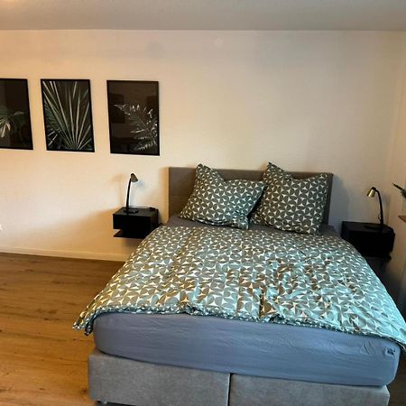 Studio Zimmer In Innenstadt Karlsruhe Ngoại thất bức ảnh